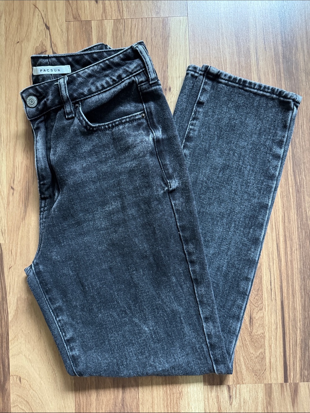 PacSun Women's Washed Black Straight Leg Jeans